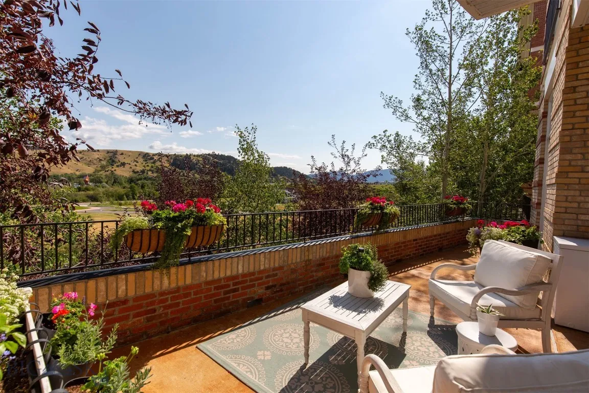 150 Village Crossing Way 1j, Bozeman, Montana 5971, Bozeman, Montana 59715, 2 Bedrooms Bedrooms, ,1 BathroomBathrooms,Residential,For Sale,150 Village Crossing Way 1j, Bozeman, Montana 5971,0,405342