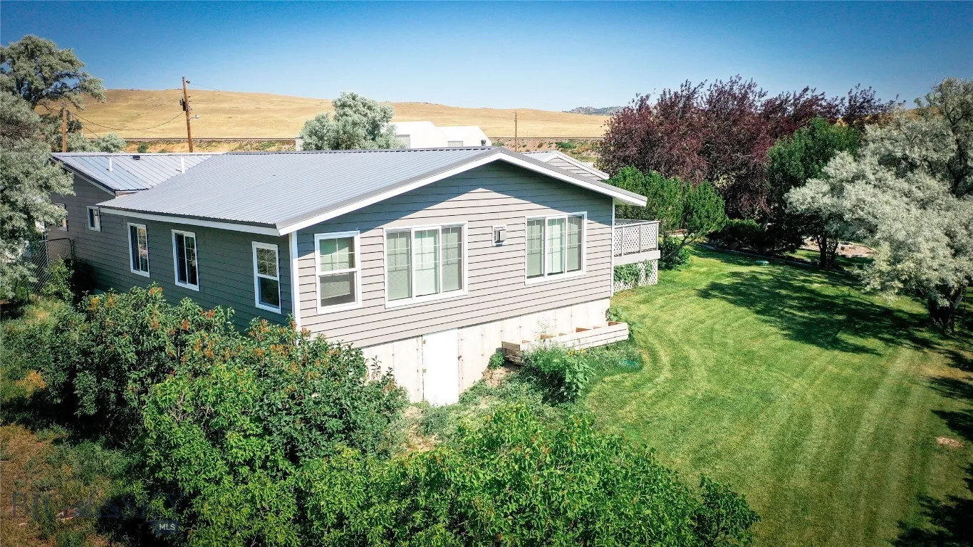 15 West End Road, Livingston, Montana 59047, Livingston, Montana 59047, ,Commercial Sale,For Sale,15 West End Road, Livingston, Montana 59047,0,405354