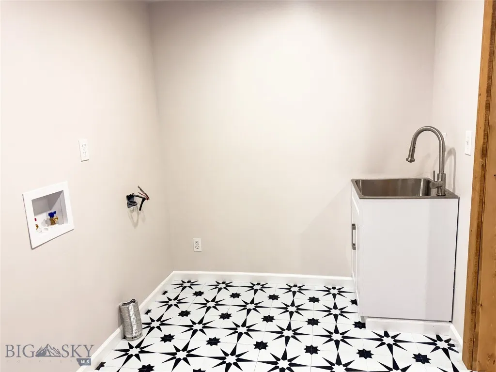 15 West End Road, Livingston, Montana 59047, Livingston, Montana 59047, ,Commercial Sale,For Sale,15 West End Road, Livingston, Montana 59047,0,405354