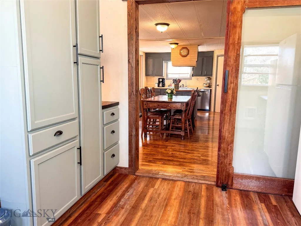 15 West End Road, Livingston, Montana 59047, Livingston, Montana 59047, ,Commercial Sale,For Sale,15 West End Road, Livingston, Montana 59047,0,405354