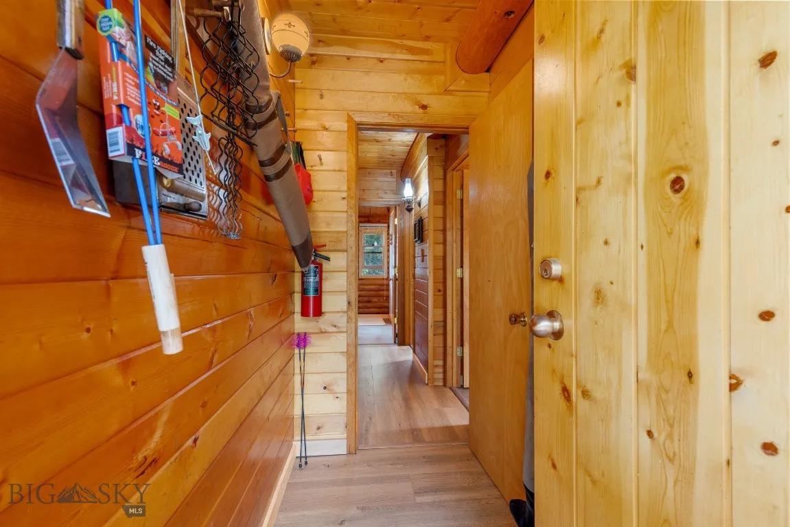 97 Moose Creek Road, White Sulphur Springs, Montan, White Sulphur Springs, Montana 59645, 2 Bedrooms Bedrooms, ,1 BathroomBathrooms,Farm,For Sale,97 Moose Creek Road, White Sulphur Springs, Montan,0,405427