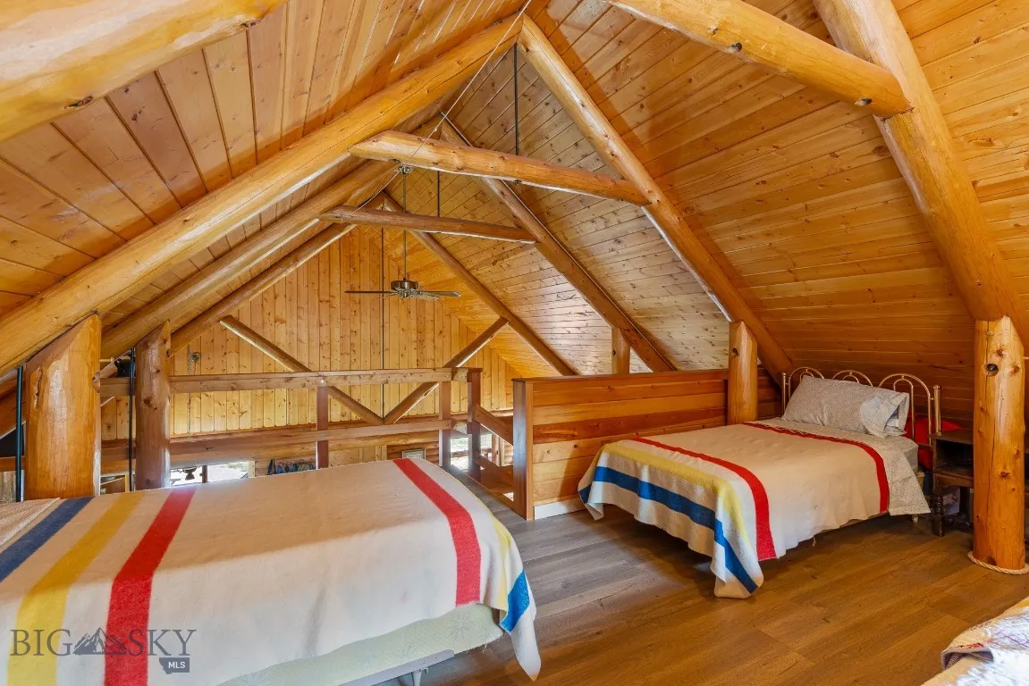 Twin Beds in Loft