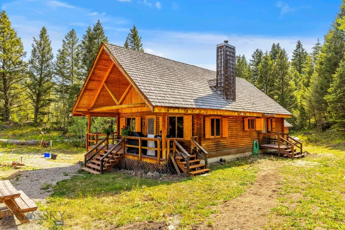 97 Moose Creek Road, White Sulphur Springs, Montan, White Sulphur Springs, Montana 59645, 2 Bedrooms Bedrooms, ,1 BathroomBathrooms,Farm,For Sale,97 Moose Creek Road, White Sulphur Springs, Montan,0,405427