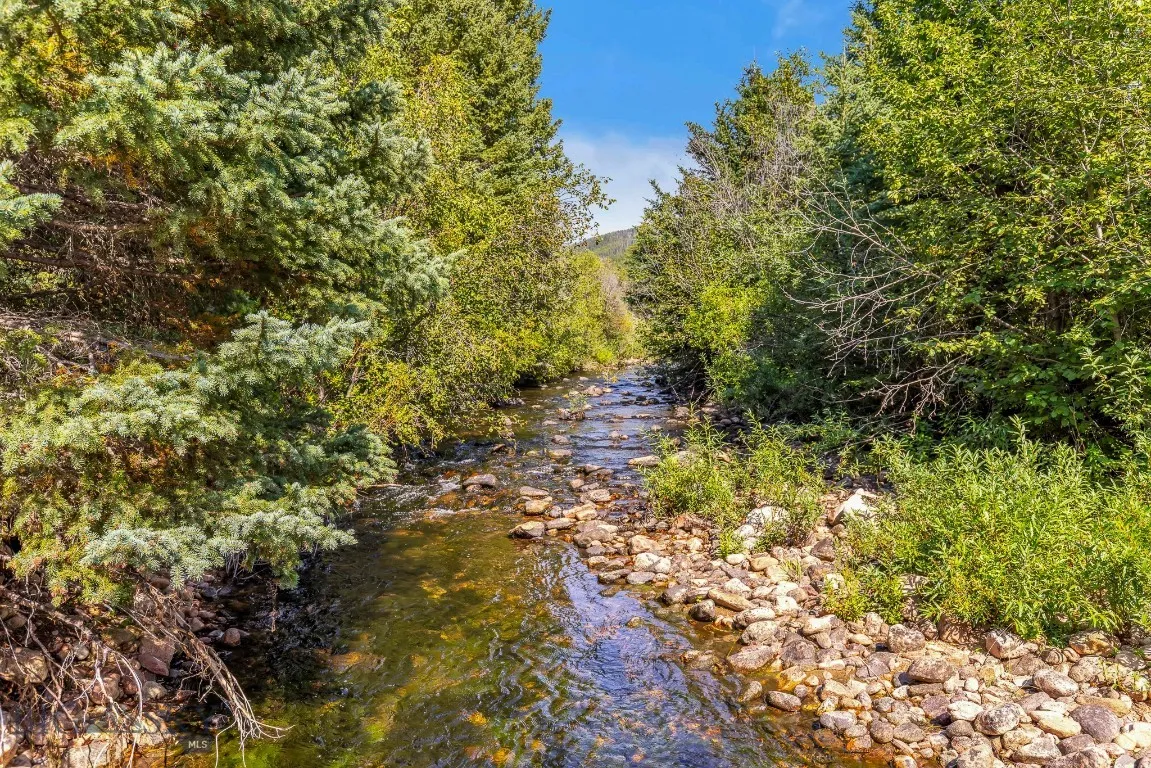 97 Moose Creek Road, White Sulphur Springs, Montan, White Sulphur Springs, Montana 59645, 2 Bedrooms Bedrooms, ,1 BathroomBathrooms,Farm,For Sale,97 Moose Creek Road, White Sulphur Springs, Montan,0,405427