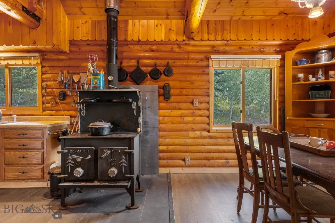 97 Moose Creek Road, White Sulphur Springs, Montan, White Sulphur Springs, Montana 59645, 2 Bedrooms Bedrooms, ,1 BathroomBathrooms,Farm,For Sale,97 Moose Creek Road, White Sulphur Springs, Montan,0,405427