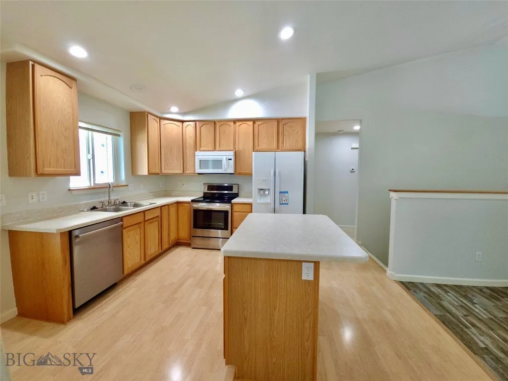 3121 New Hope Drive 9, Billings, Montana 59102, Billings, Montana 59102, 3 Bedrooms Bedrooms, ,3 BathroomsBathrooms,Residential,For Sale,3121 New Hope Drive 9, Billings, Montana 59102,0,405360