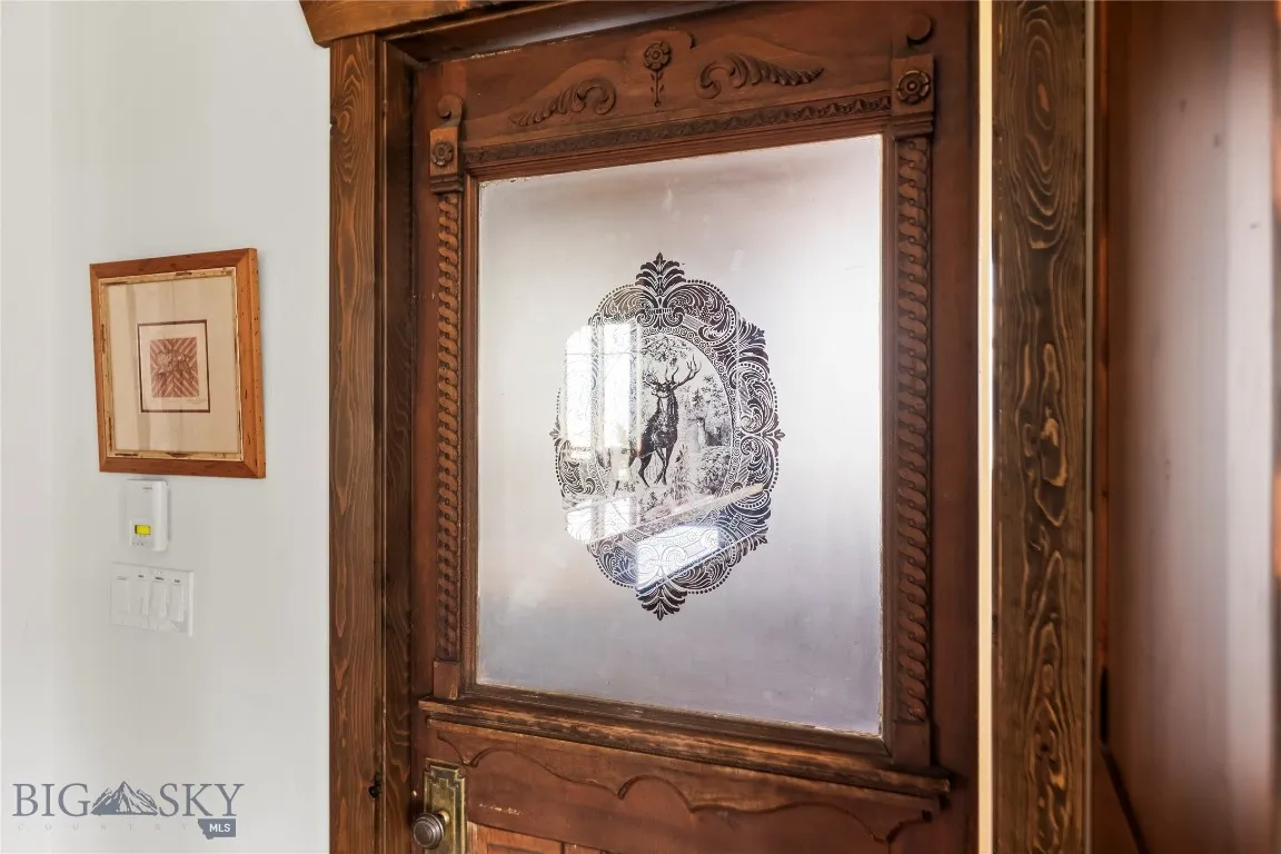 190 Sagittarius Skyway, Emigrant, Montana 59027, Emigrant, Montana 59027, 6 Bedrooms Bedrooms, ,5 BathroomsBathrooms,Residential,For Sale,190 Sagittarius Skyway, Emigrant, Montana 59027,0,405163