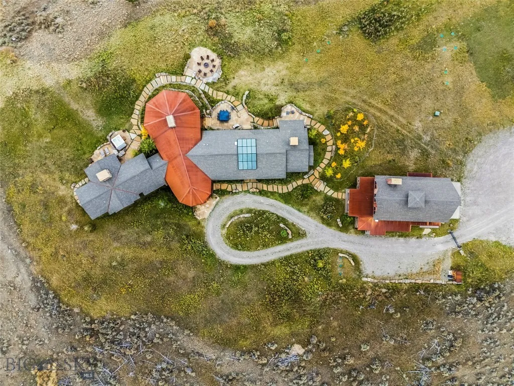 190 Sagittarius Skyway, Emigrant, Montana 59027, Emigrant, Montana 59027, 6 Bedrooms Bedrooms, ,5 BathroomsBathrooms,Residential,For Sale,190 Sagittarius Skyway, Emigrant, Montana 59027,0,405163