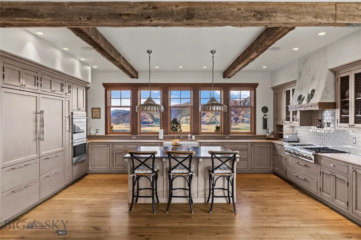 190 Sagittarius Skyway, Emigrant, Montana 59027, Emigrant, Montana 59027, 6 Bedrooms Bedrooms, ,5 BathroomsBathrooms,Residential,For Sale,190 Sagittarius Skyway, Emigrant, Montana 59027,0,405163