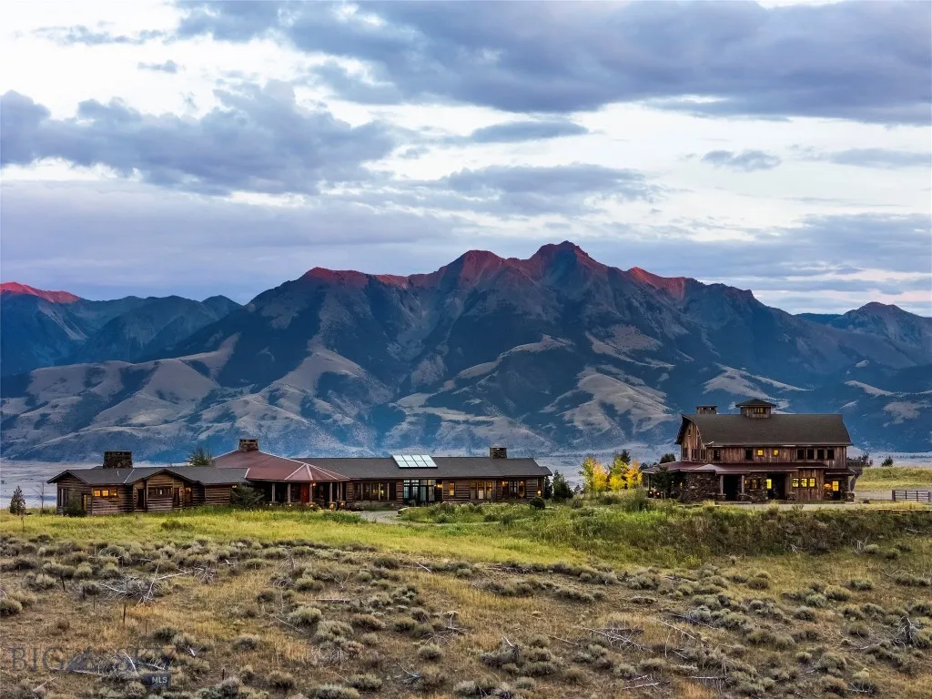 190 Sagittarius Skyway, Emigrant, Montana 59027, Emigrant, Montana 59027, 6 Bedrooms Bedrooms, ,5 BathroomsBathrooms,Residential,For Sale,190 Sagittarius Skyway, Emigrant, Montana 59027,0,405163