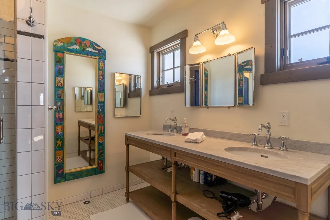 190 Sagittarius Skyway, Emigrant, Montana 59027, Emigrant, Montana 59027, 6 Bedrooms Bedrooms, ,5 BathroomsBathrooms,Residential,For Sale,190 Sagittarius Skyway, Emigrant, Montana 59027,0,405163