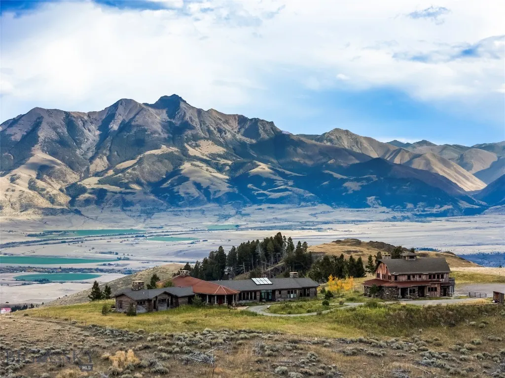 190 Sagittarius Skyway, Emigrant, Montana 59027, Emigrant, Montana 59027, 6 Bedrooms Bedrooms, ,5 BathroomsBathrooms,Residential,For Sale,190 Sagittarius Skyway, Emigrant, Montana 59027,0,405163