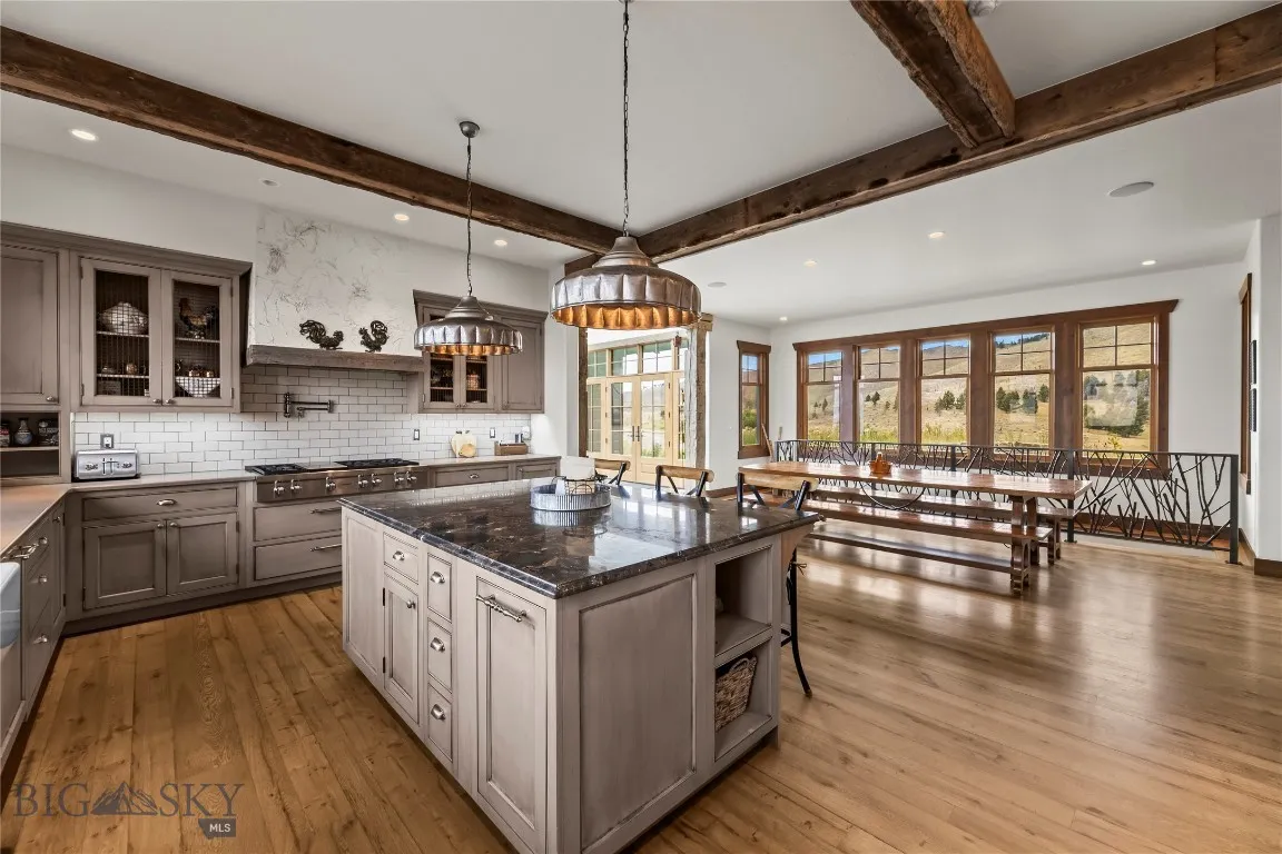 190 Sagittarius Skyway, Emigrant, Montana 59027, Emigrant, Montana 59027, 6 Bedrooms Bedrooms, ,5 BathroomsBathrooms,Residential,For Sale,190 Sagittarius Skyway, Emigrant, Montana 59027,0,405163