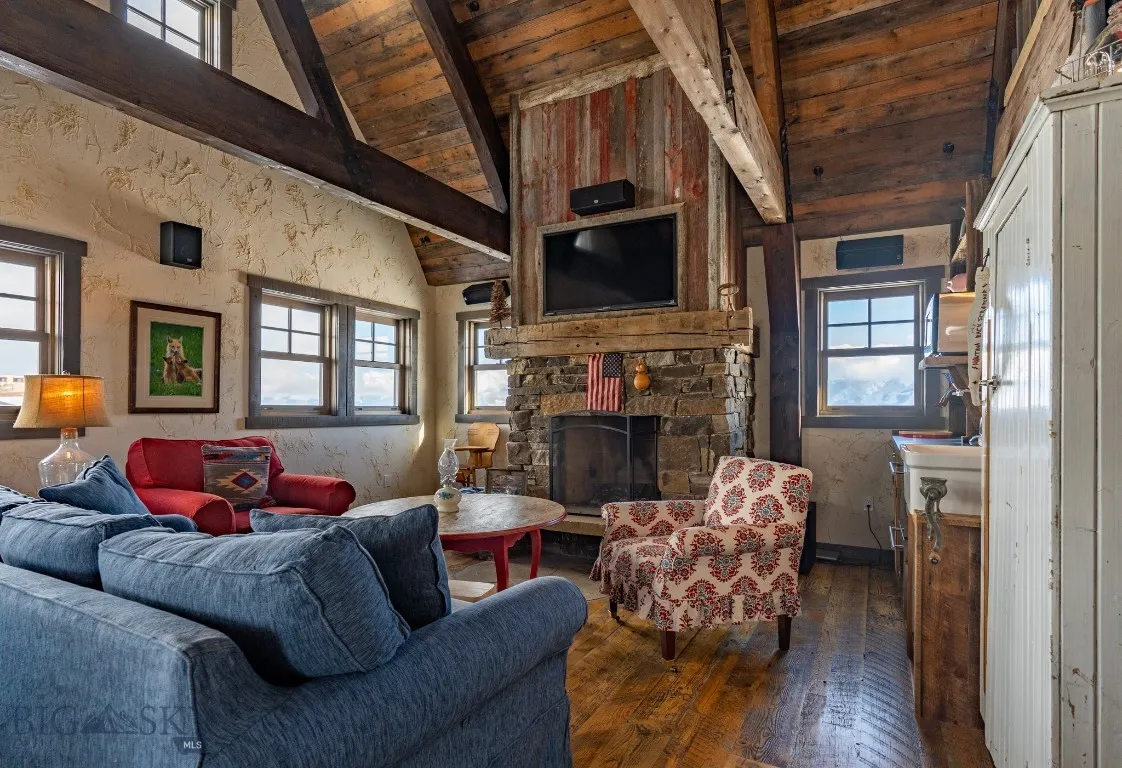 190 Sagittarius Skyway, Emigrant, Montana 59027, Emigrant, Montana 59027, 6 Bedrooms Bedrooms, ,5 BathroomsBathrooms,Residential,For Sale,190 Sagittarius Skyway, Emigrant, Montana 59027,0,405163