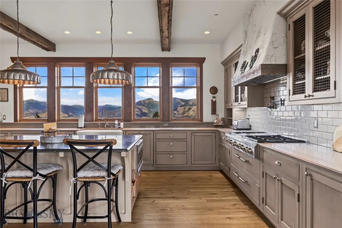 190 Sagittarius Skyway, Emigrant, Montana 59027, Emigrant, Montana 59027, 6 Bedrooms Bedrooms, ,5 BathroomsBathrooms,Residential,For Sale,190 Sagittarius Skyway, Emigrant, Montana 59027,0,405163