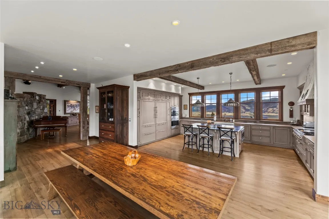 190 Sagittarius Skyway, Emigrant, Montana 59027, Emigrant, Montana 59027, 6 Bedrooms Bedrooms, ,5 BathroomsBathrooms,Residential,For Sale,190 Sagittarius Skyway, Emigrant, Montana 59027,0,405163