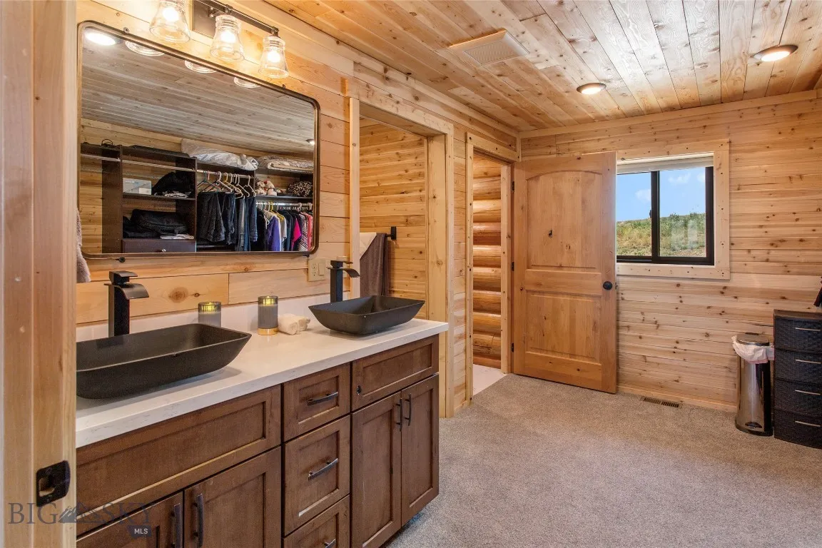 9 Nordic Trail, Butte, Montana 59701, Butte, Montana 59701, 4 Bedrooms Bedrooms, ,5 BathroomsBathrooms,Residential,For Sale,9 Nordic Trail, Butte, Montana 59701,0,405511