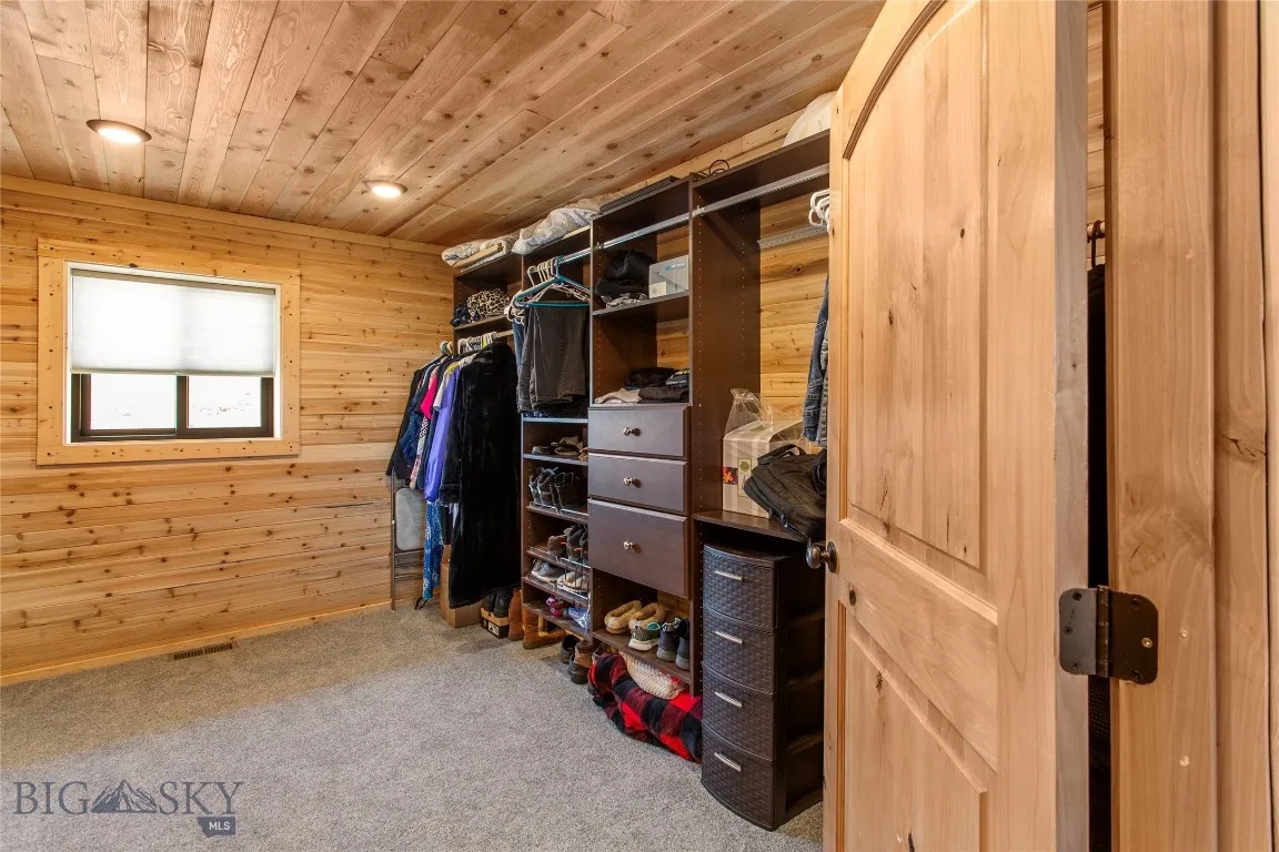 9 Nordic Trail, Butte, Montana 59701, Butte, Montana 59701, 4 Bedrooms Bedrooms, ,5 BathroomsBathrooms,Residential,For Sale,9 Nordic Trail, Butte, Montana 59701,0,405511