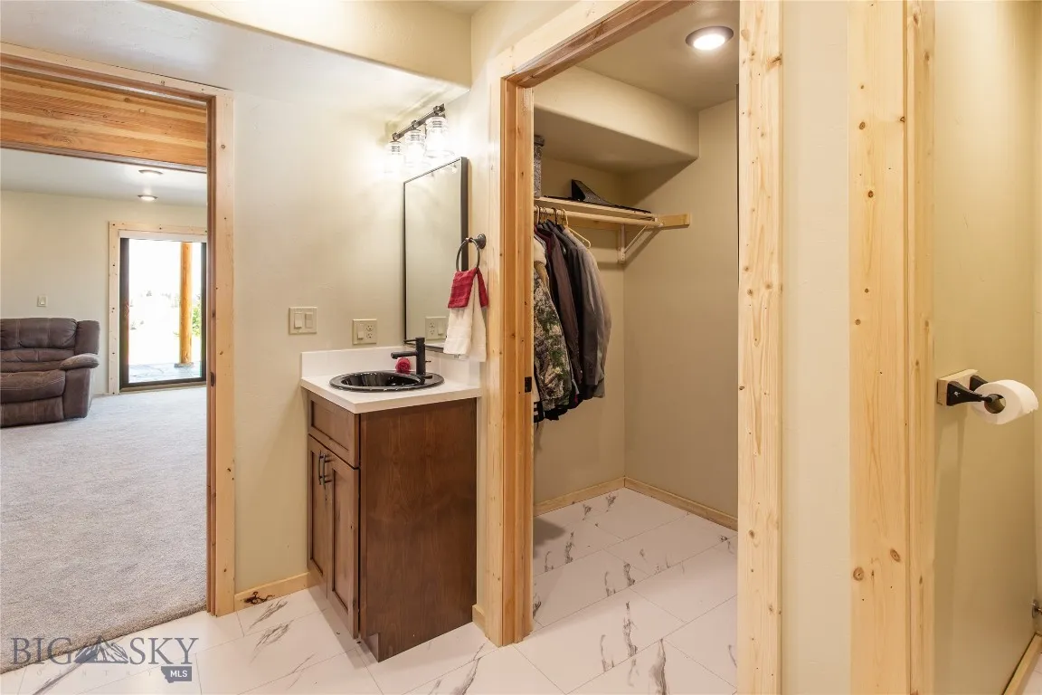 9 Nordic Trail, Butte, Montana 59701, Butte, Montana 59701, 4 Bedrooms Bedrooms, ,5 BathroomsBathrooms,Residential,For Sale,9 Nordic Trail, Butte, Montana 59701,0,405511