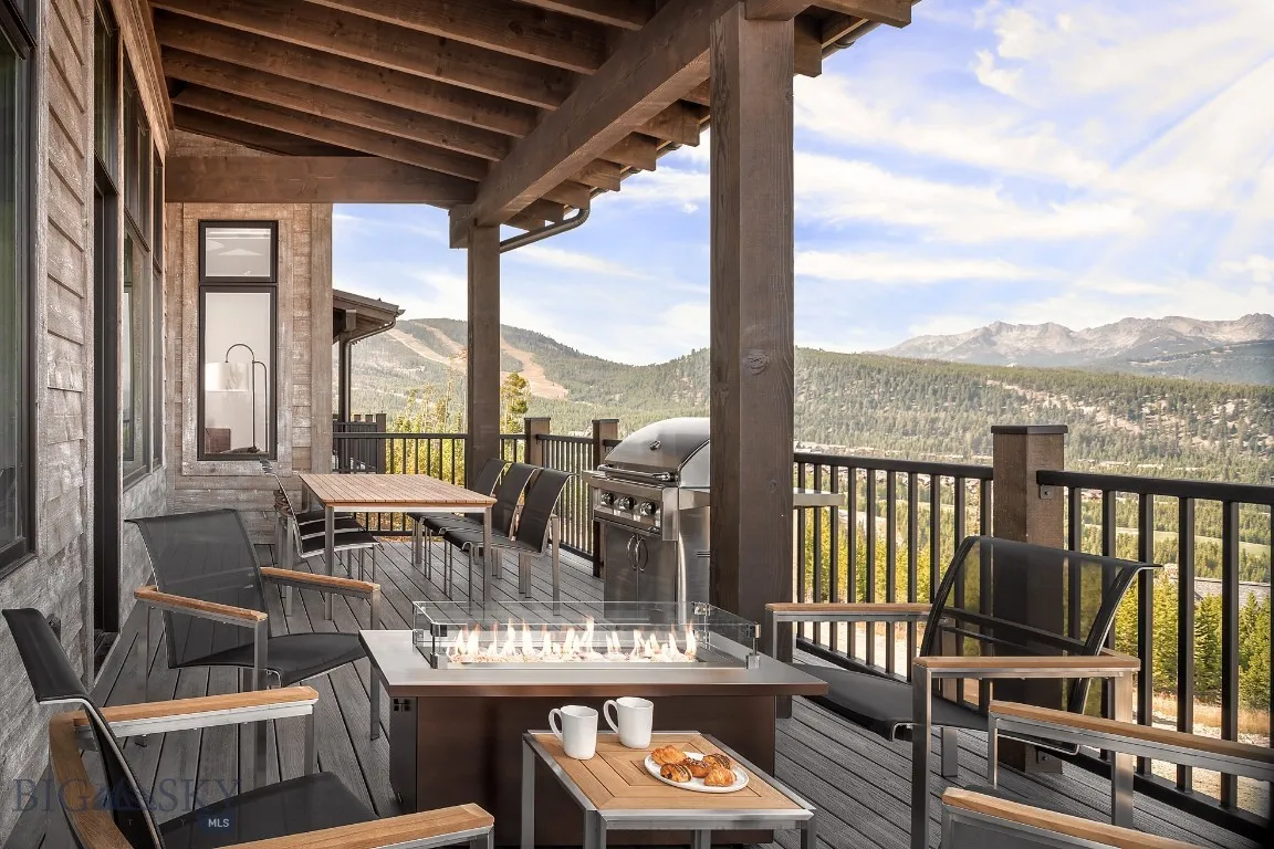 Photo of similar residence with same finish package