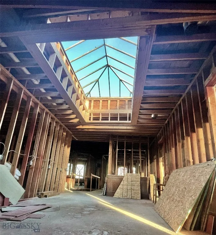 2nd floor open area