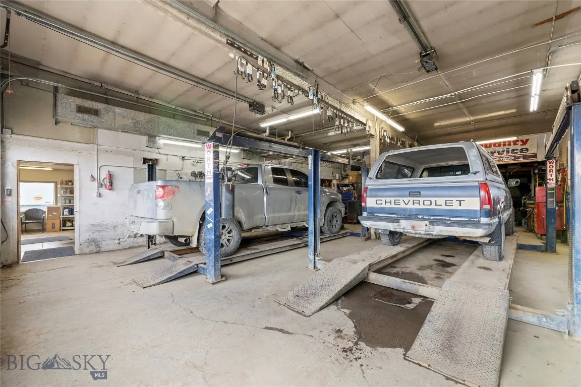 301 1st Avenue N, Clyde Park, Montana 59018, Clyde Park, Montana 59018, ,Commercial Sale,For Sale,301 1st Avenue N, Clyde Park, Montana 59018,0,405552