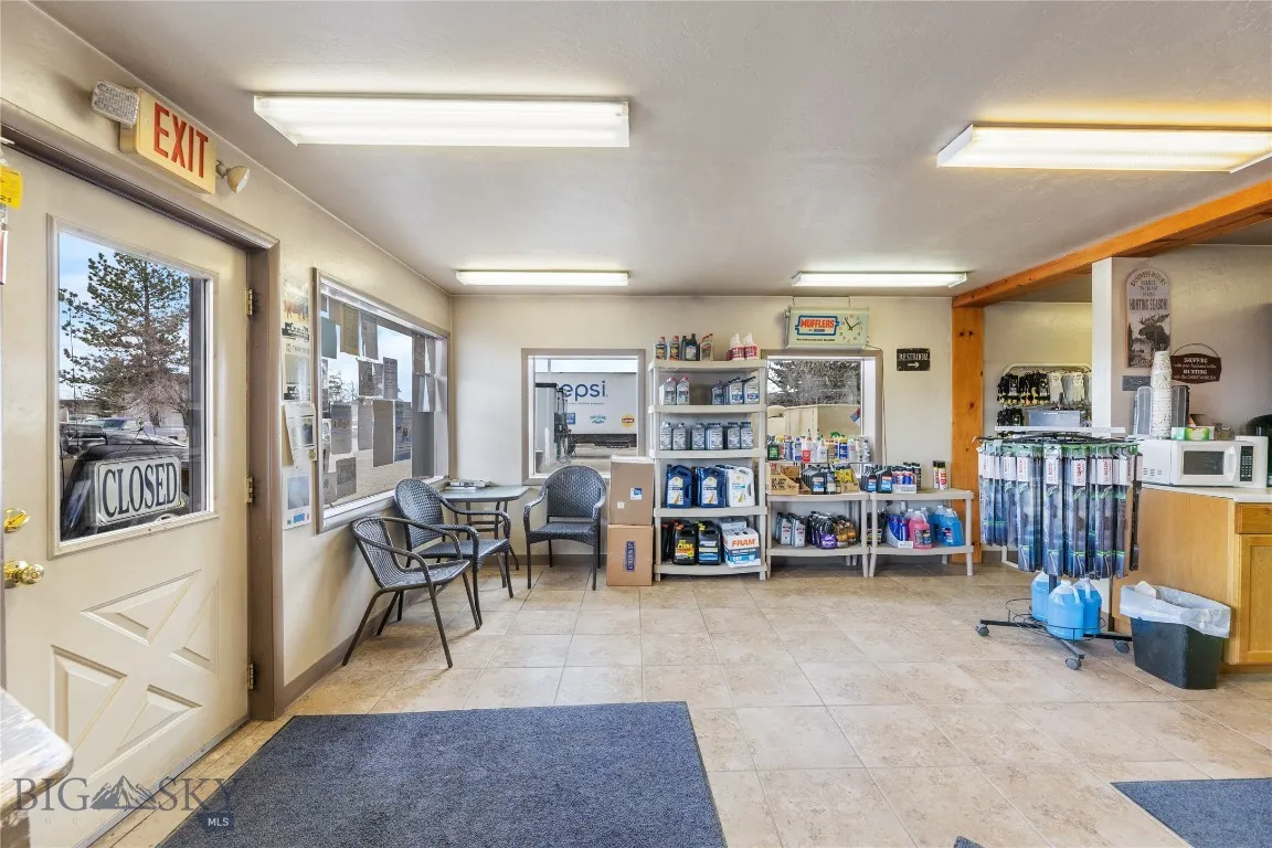 301 1st Avenue N, Clyde Park, Montana 59018, Clyde Park, Montana 59018, ,Commercial Sale,For Sale,301 1st Avenue N, Clyde Park, Montana 59018,0,405552