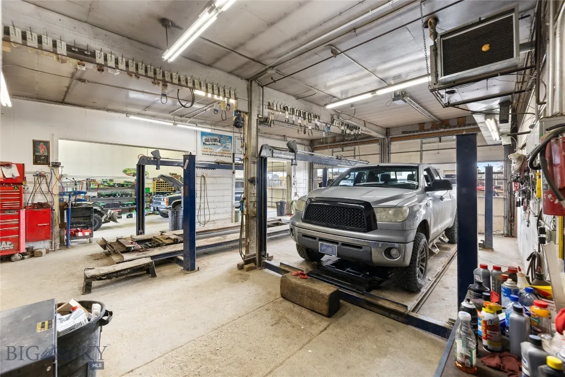 301 1st Avenue N, Clyde Park, Montana 59018, Clyde Park, Montana 59018, ,Commercial Sale,For Sale,301 1st Avenue N, Clyde Park, Montana 59018,0,405552