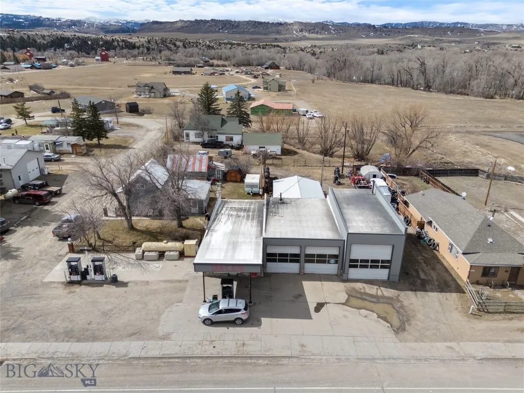 301 1st Avenue N, Clyde Park, Montana 59018, Clyde Park, Montana 59018, ,Commercial Sale,For Sale,301 1st Avenue N, Clyde Park, Montana 59018,0,405552