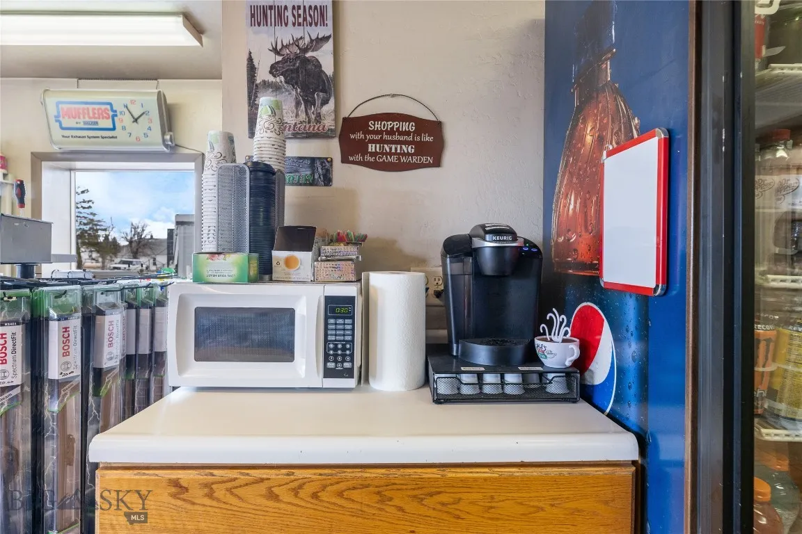 301 1st Avenue N, Clyde Park, Montana 59018, Clyde Park, Montana 59018, ,Commercial Sale,For Sale,301 1st Avenue N, Clyde Park, Montana 59018,0,405552