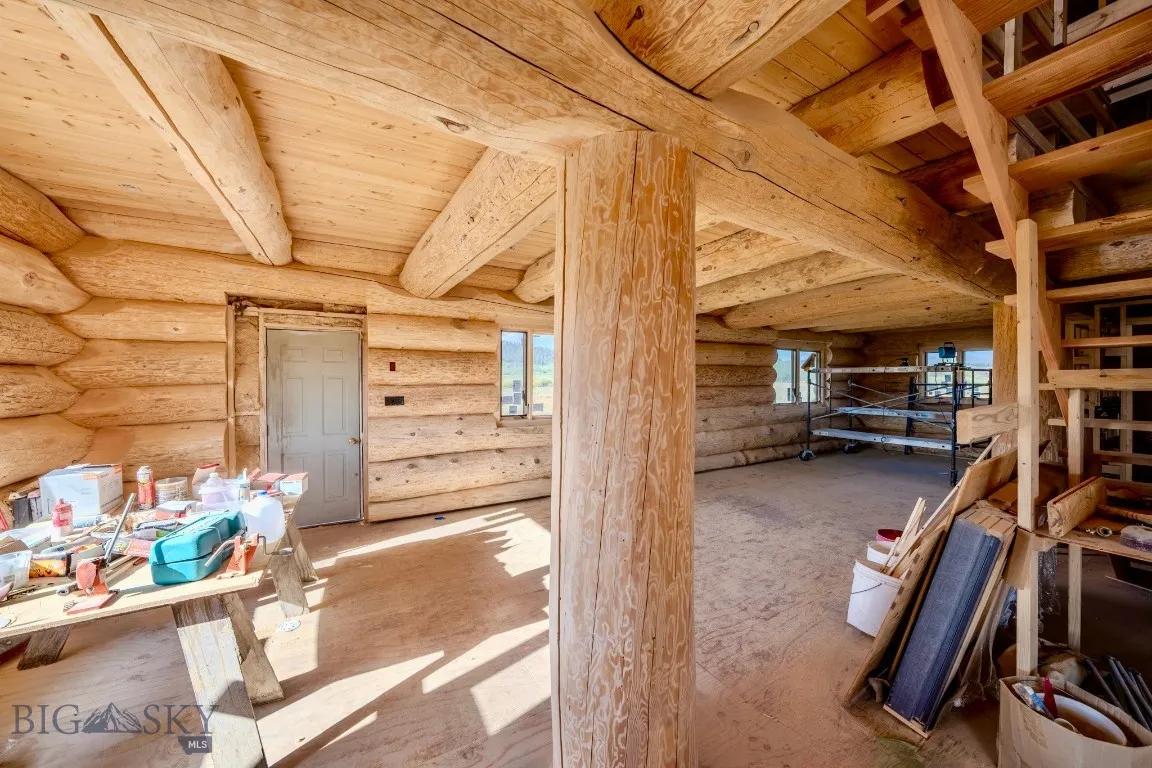 Open Dining/Kitchen Area