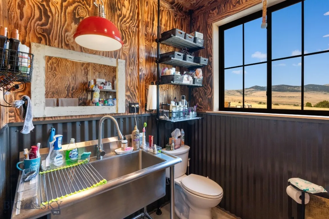 474 Johnson Road, Pony, Montana 59747, Pony, Montana 59747, 5 Bedrooms Bedrooms, ,5 BathroomsBathrooms,Residential,For Sale,474 Johnson Road, Pony, Montana 59747,0,405544