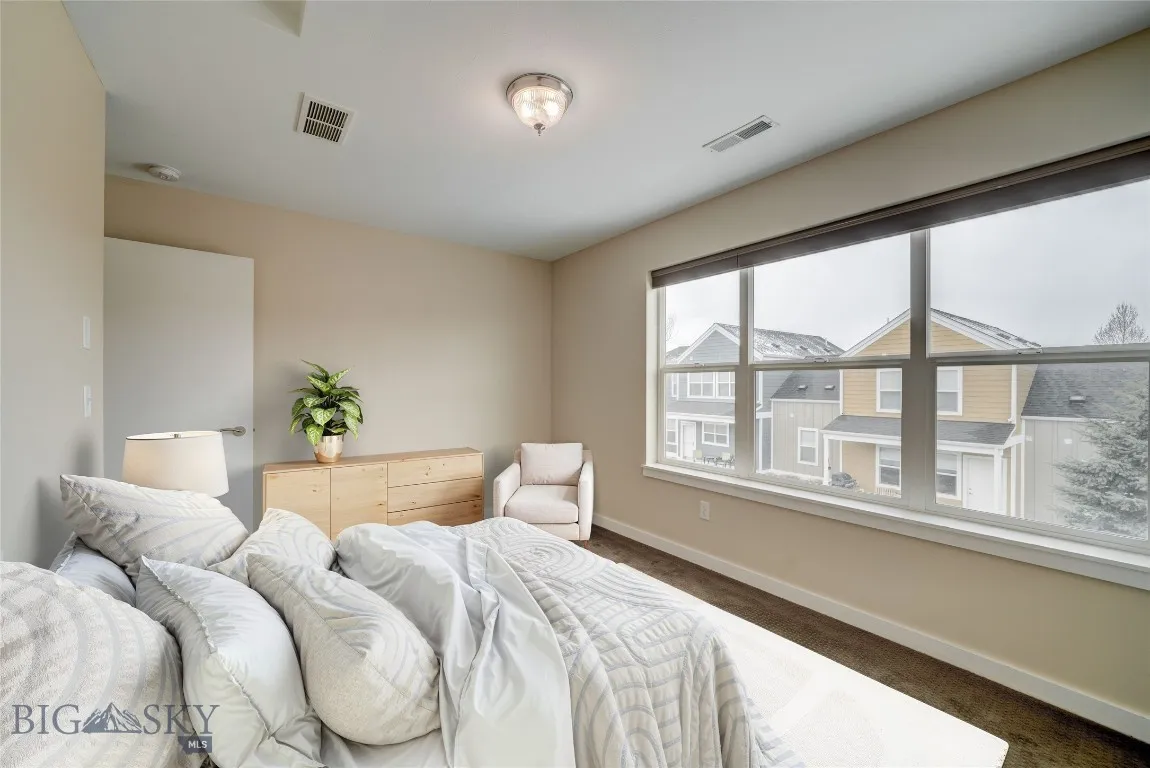 Virtually staged photo