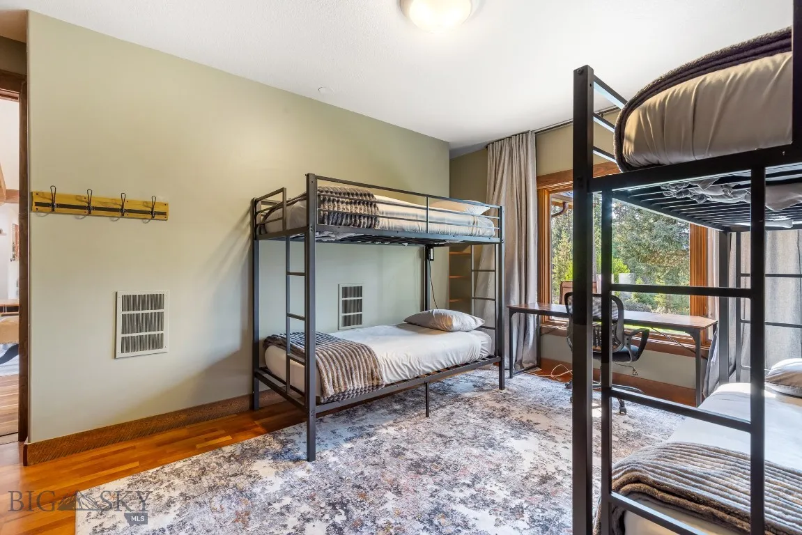 Bunk room