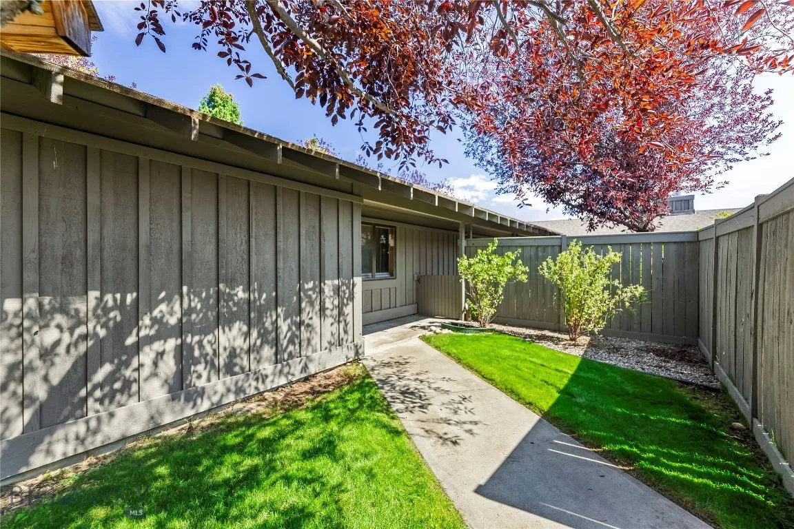 2 Snowcrest Court A, Ennis, Montana 59729, Ennis, Montana 59729, 2 Bedrooms Bedrooms, ,2 BathroomsBathrooms,Residential,For Sale,2 Snowcrest Court A, Ennis, Montana 59729,0,405617