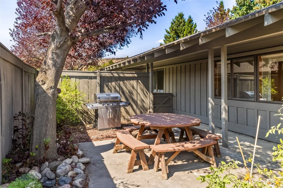 2 Snowcrest Court A, Ennis, Montana 59729, Ennis, Montana 59729, 2 Bedrooms Bedrooms, ,2 BathroomsBathrooms,Residential,For Sale,2 Snowcrest Court A, Ennis, Montana 59729,0,405617