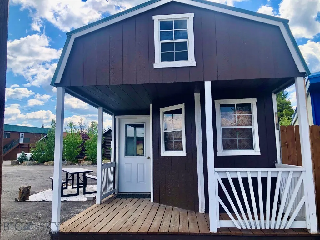 132 N Electric Street, West Yellowstone, Montana 5, West Yellowstone, Montana 59758, ,Land,For Sale,132 N Electric Street, West Yellowstone, Montana 5,0,405651
