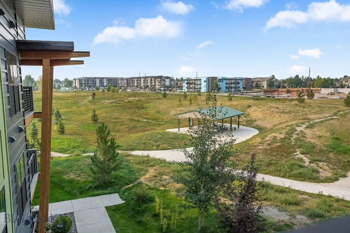 2440 Tschache Lane 302, Bozeman, Montana 59718, Bozeman, Montana 59718, 2 Bedrooms Bedrooms, ,2 BathroomsBathrooms,Residential,For Sale,2440 Tschache Lane 302, Bozeman, Montana 59718,0,405661