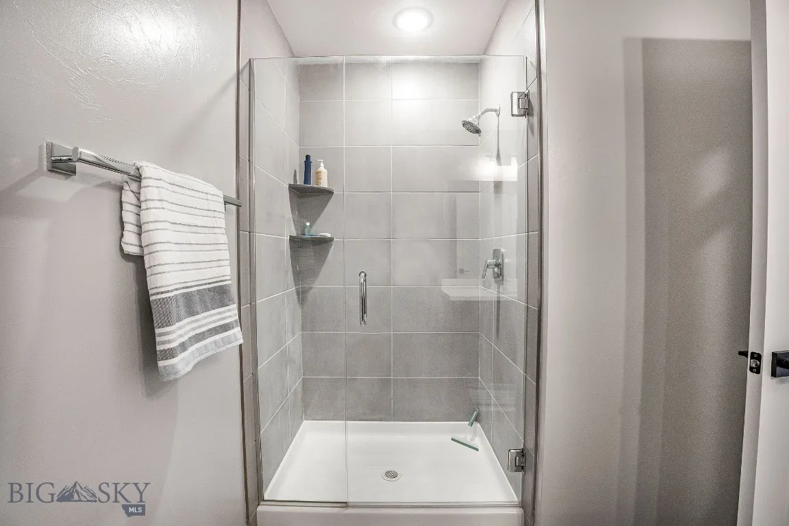 2440 Tschache Lane 302, Bozeman, Montana 59718, Bozeman, Montana 59718, 2 Bedrooms Bedrooms, ,2 BathroomsBathrooms,Residential,For Sale,2440 Tschache Lane 302, Bozeman, Montana 59718,0,405661