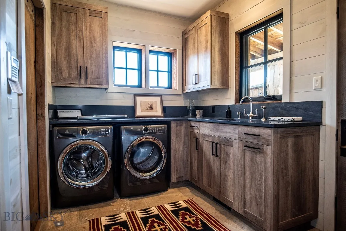 107 Eldridge Creek Trail, Livingston, Montana 5904, Livingston, Montana 59047, 5 Bedrooms Bedrooms, ,3 BathroomsBathrooms,Farm,For Sale,107 Eldridge Creek Trail, Livingston, Montana 5904,0,405428