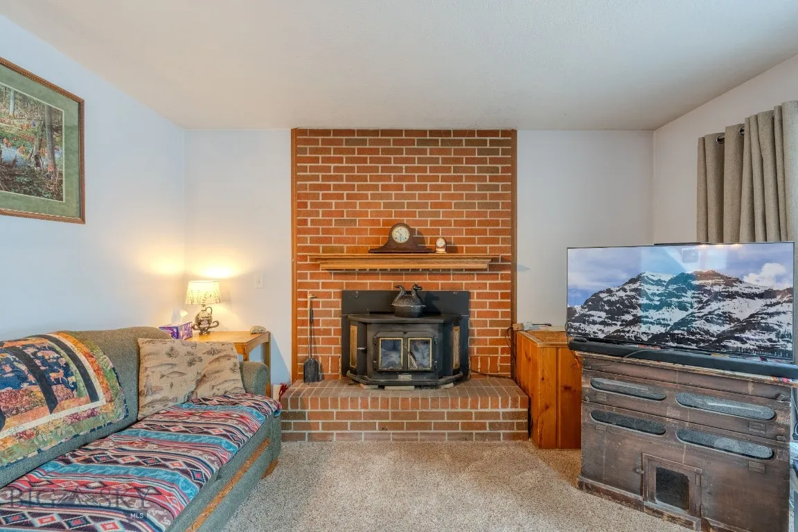 509 Gallatin Avenue, West Yellowstone, Montana 597, West Yellowstone, Montana 59758, 4 Bedrooms Bedrooms, ,2 BathroomsBathrooms,Residential,For Sale,509 Gallatin Avenue, West Yellowstone, Montana 597,0,405454