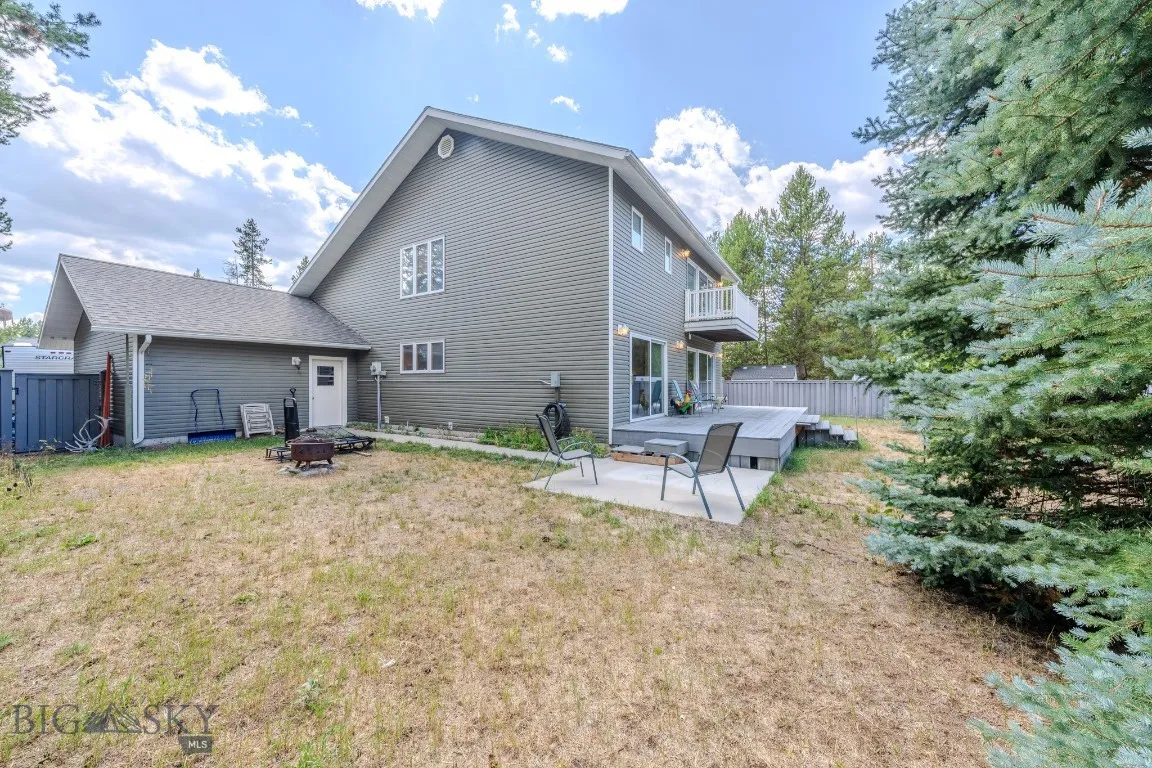 509 Gallatin Avenue, West Yellowstone, Montana 597, West Yellowstone, Montana 59758, 4 Bedrooms Bedrooms, ,2 BathroomsBathrooms,Residential,For Sale,509 Gallatin Avenue, West Yellowstone, Montana 597,0,405454
