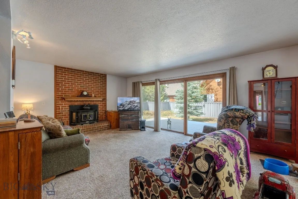 509 Gallatin Avenue, West Yellowstone, Montana 597, West Yellowstone, Montana 59758, 4 Bedrooms Bedrooms, ,2 BathroomsBathrooms,Residential,For Sale,509 Gallatin Avenue, West Yellowstone, Montana 597,0,405454