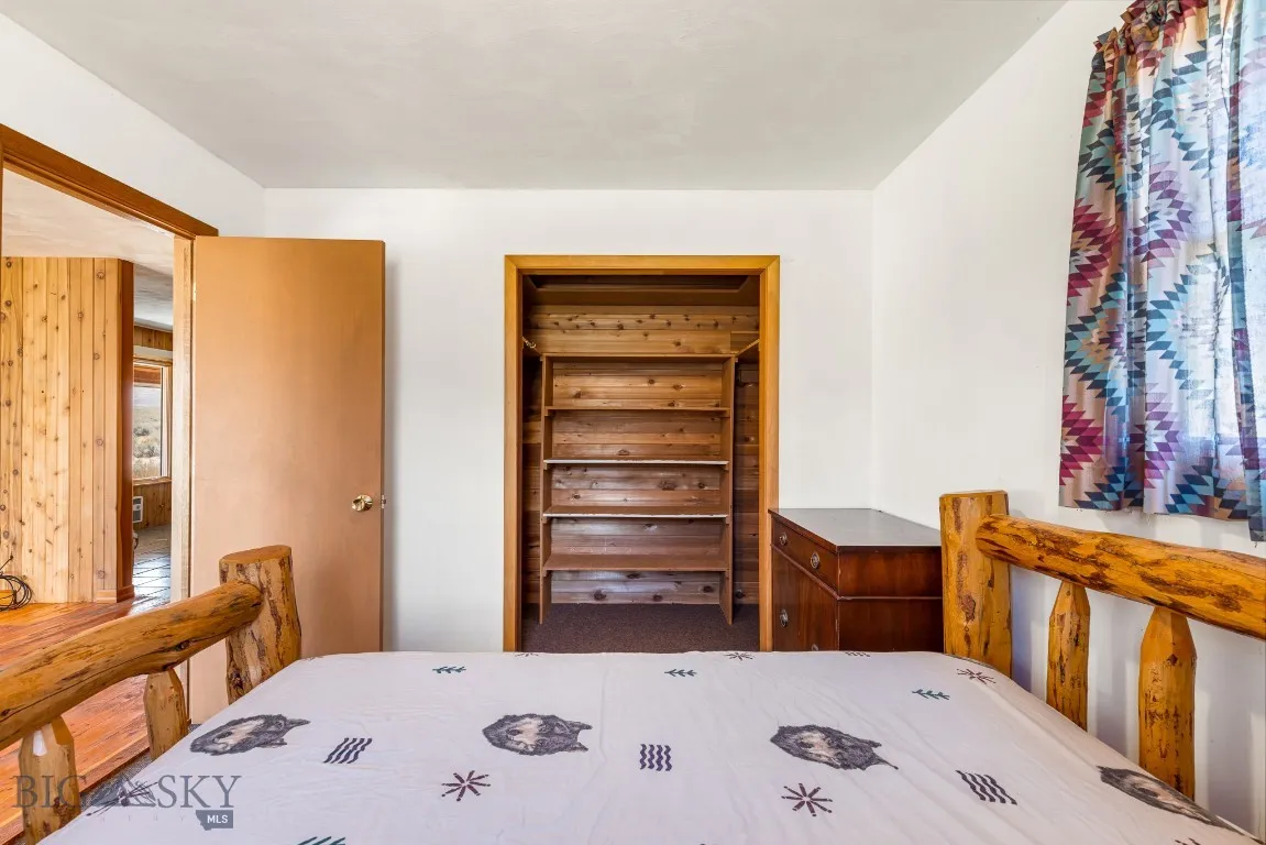 402 Pond Road, Cameron, Montana 59720, Cameron, Montana 59720, 2 Bedrooms Bedrooms, ,1 BathroomBathrooms,Residential,For Sale,402 Pond Road, Cameron, Montana 59720,0,405466
