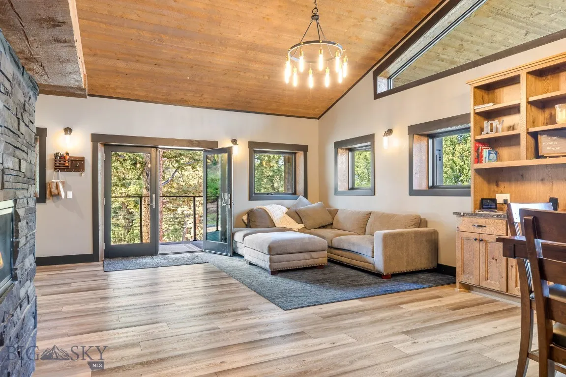 Main Level Living Area