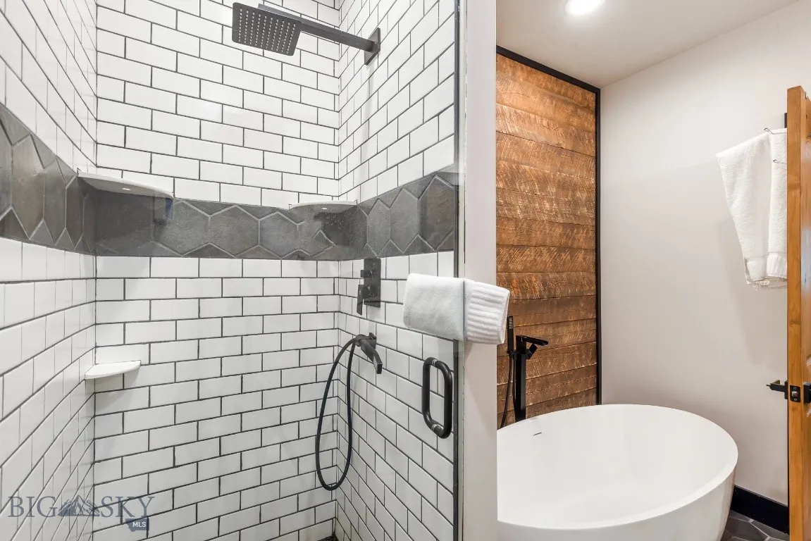 ensuite primary baathroom