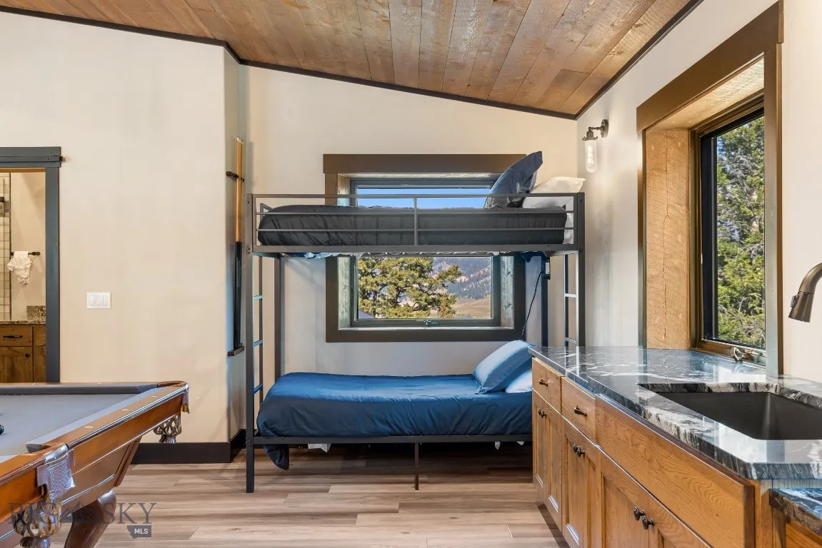 Upper Level sleeping area