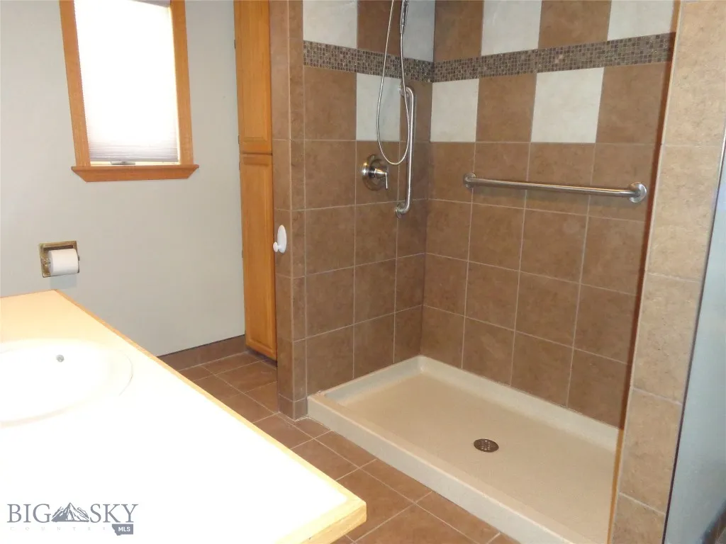 212 Rumsey Street, Anaconda, Montana 59711, Anaconda, Montana 59711, 3 Bedrooms Bedrooms, ,2 BathroomsBathrooms,Residential,For Sale,212 Rumsey Street, Anaconda, Montana 59711,0,405705
