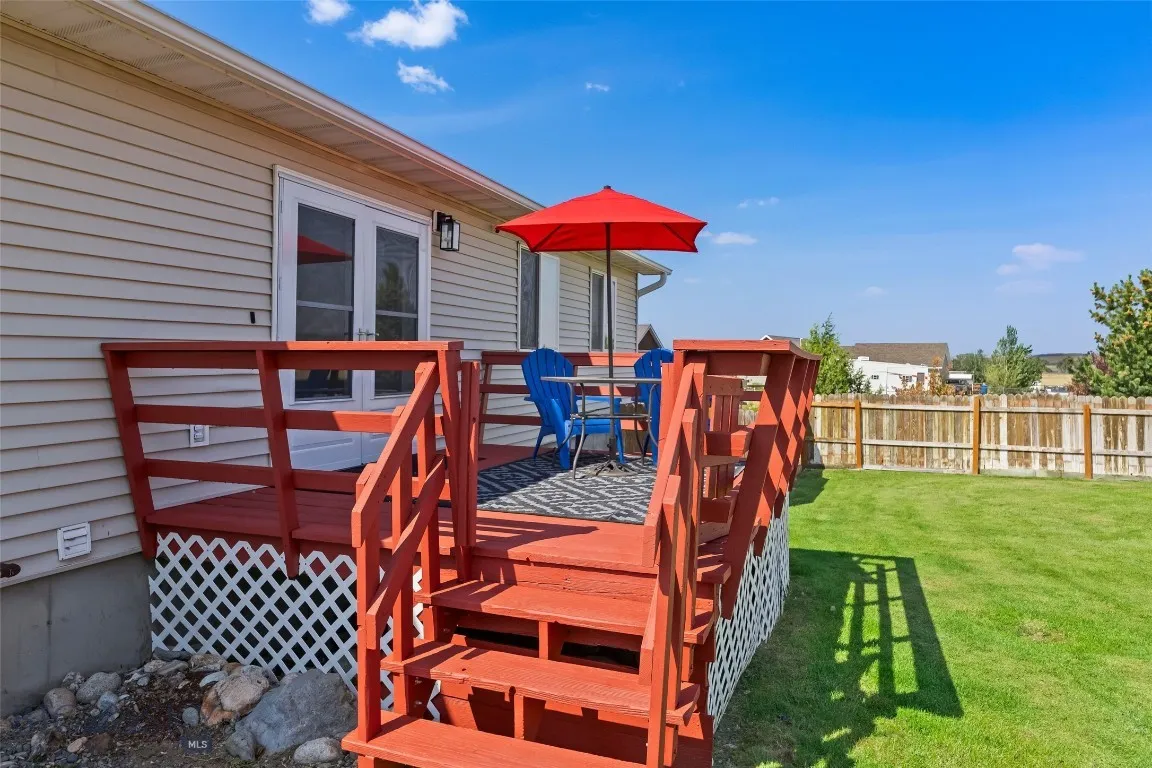 18 Meadowlark Circle, Big Timber, Montana 59011, Big Timber, Montana 59011, 5 Bedrooms Bedrooms, ,2 BathroomsBathrooms,Residential,For Sale,18 Meadowlark Circle, Big Timber, Montana 59011,0,405700