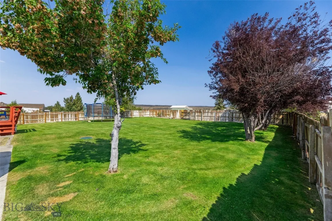 18 Meadowlark Circle, Big Timber, Montana 59011, Big Timber, Montana 59011, 5 Bedrooms Bedrooms, ,2 BathroomsBathrooms,Residential,For Sale,18 Meadowlark Circle, Big Timber, Montana 59011,0,405700